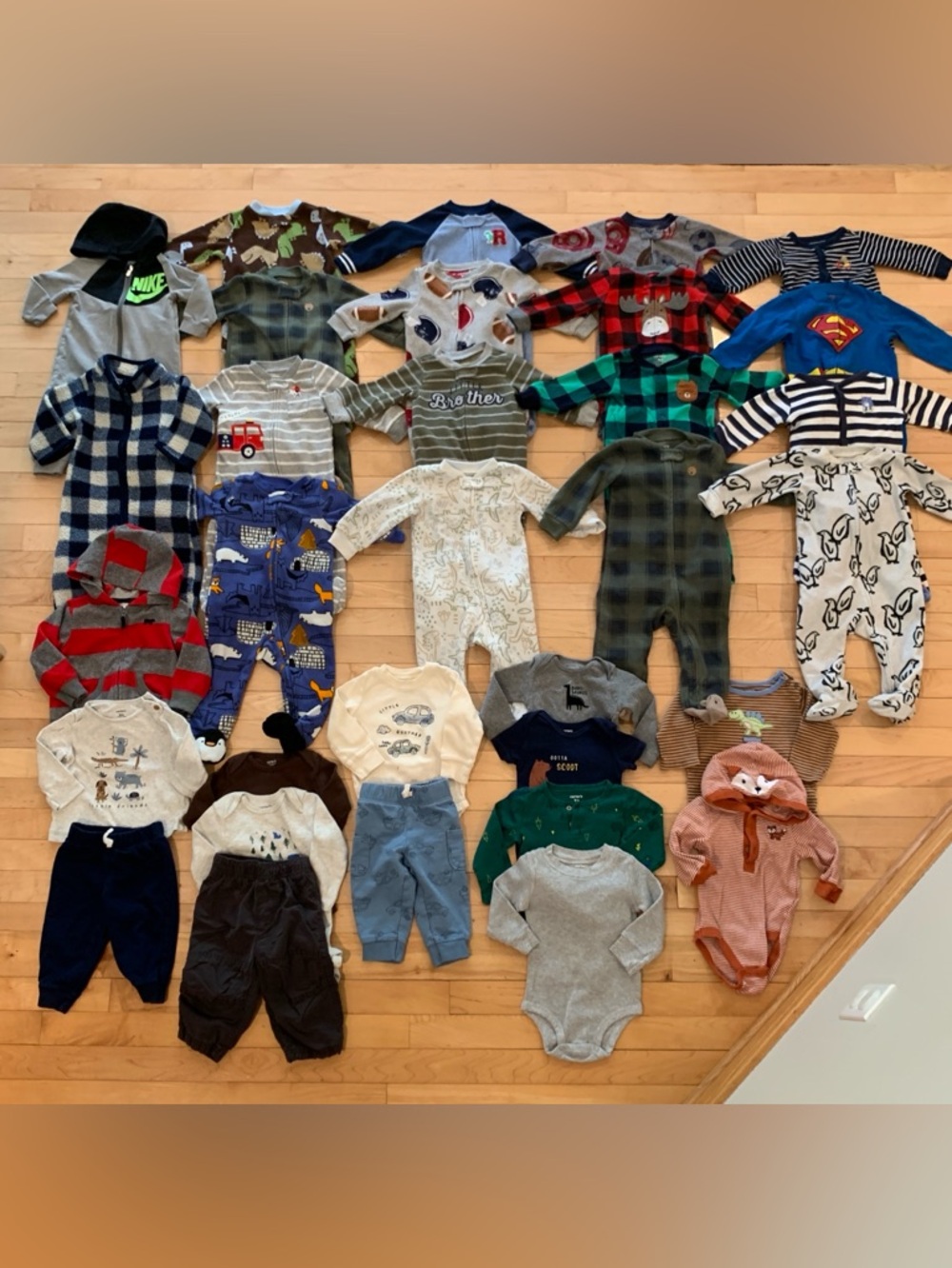 Carter’s baby boys size 9 months sleepers bodysuits outfits shirts clothing lot